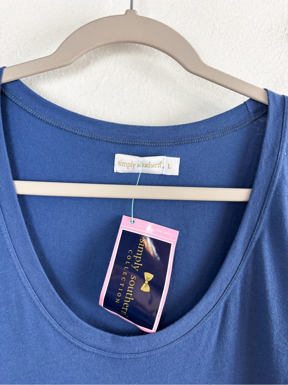 NWT Simply Southern Blue Graphic Sleeveless Tank Top Sz L - Picture 3 of 6